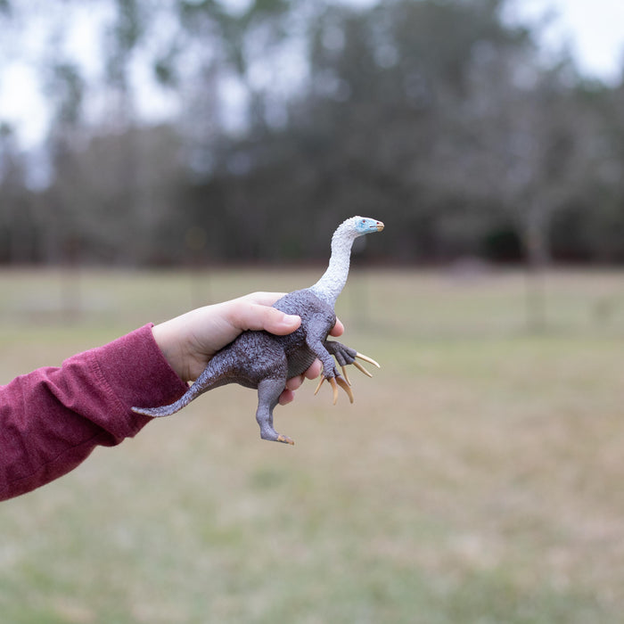 Therizinosaurus Toy Figure