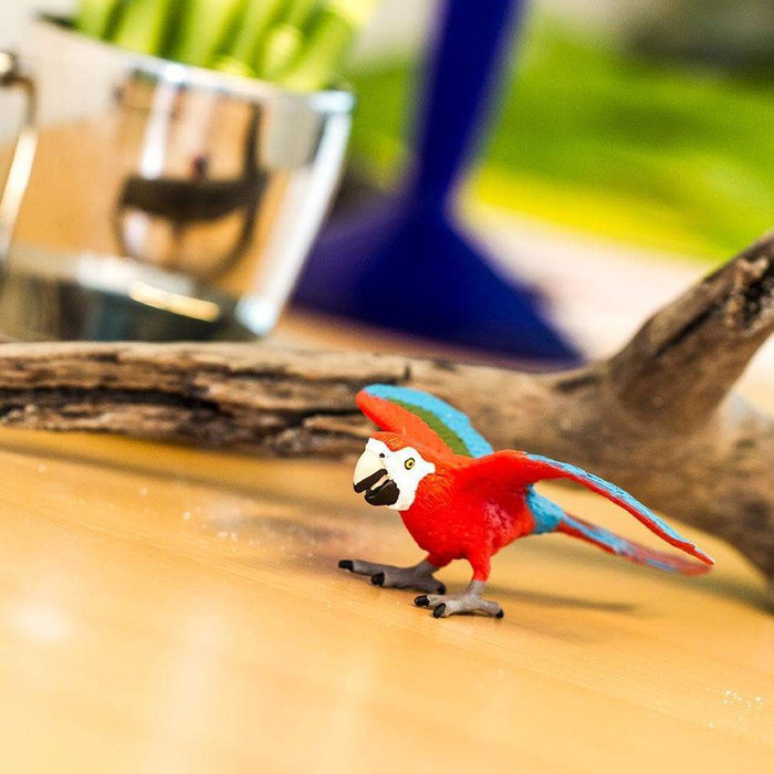 Green-winged Macaw Toy